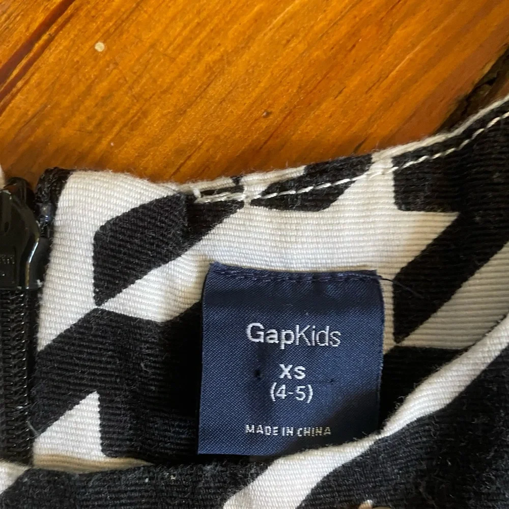 HP| Gap Houndstooth Dress Size XS (4-5)